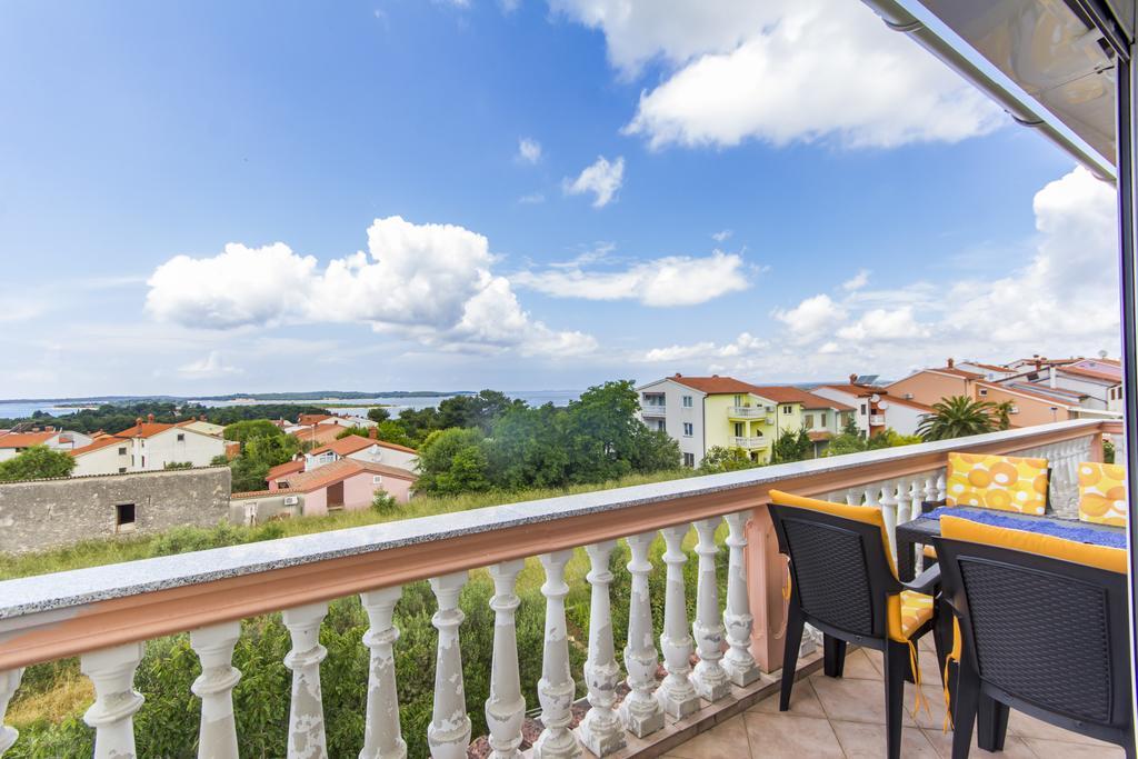 Apartment Vilic Pula Zewnętrze zdjęcie