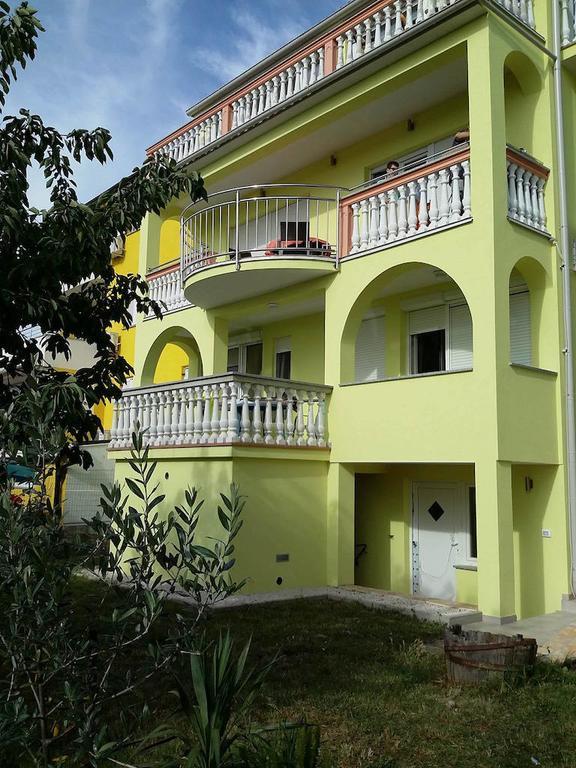 Apartment Vilic Pula Zewnętrze zdjęcie